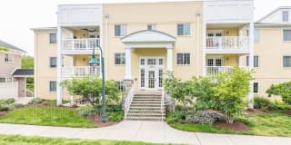 4113 South Four Mile Run Dr. 4113 South Four Mile Run Dr. Gallery 1