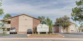 Edelweiss Apartments Gallery 6