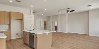 2918 E Harwell Road Gallery 5