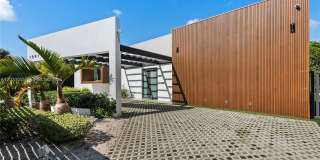 1941 NE 196th Ter Gallery 95