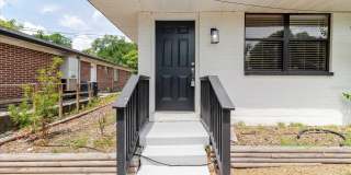 1134-1136 GILMORE Avenue Gallery 4