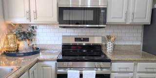 Park at Three Oaks Gallery 17