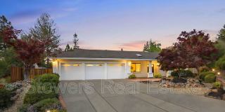 155 Mountain Canyon Pl Gallery 1