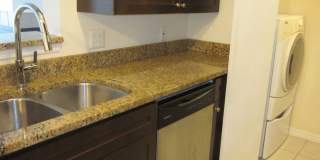 2 bedroom 2 bathroom with washer and dryer in Vantage Point Gallery 17