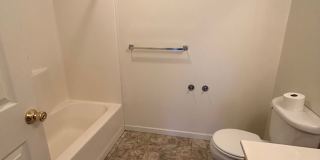3 bed, 3 bath House Gallery 12