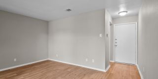 Kennington Apartments Gallery 9