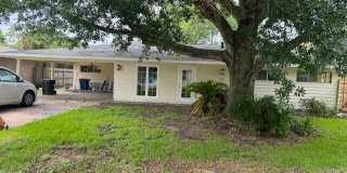 108 Notre Dame Drive Gallery 1