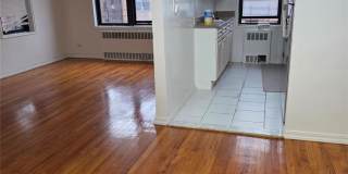 150-25 72 Road Gallery 1