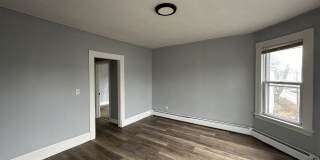 12 Woodland Street Gallery 2