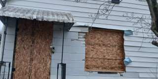 912 Waldman Avenue Gallery 4