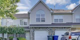 17 Nutmeg Court Gallery 21
