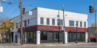 Cincinnati Premier Living Gallery 40