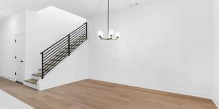 1810 East Fiji Street Gallery 6