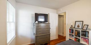 2019 S Lumpkin Street Gallery 15