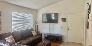 26165 D La Real Gallery 7