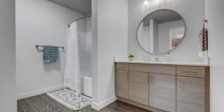 Novi at Jordan Valley Station Gallery 10