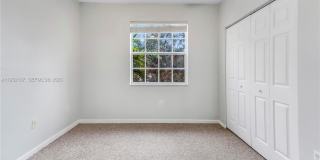 2540 SW 85th Ter Gallery 33