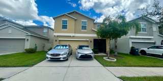 Beautiful 4-Bedroom Home for Rent in Wimauma, FL – Exceptional Value and Amenities Gallery 1