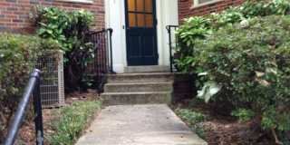 2 Bedroom 1 Bath 3rd Floor Condo Gallery 1