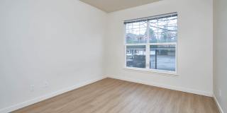 The Reserve at Town Center Gallery 18