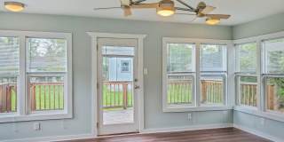 720 Country Lane S Gallery 24