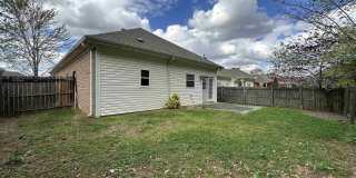 1103 CASTLEMAINE DRIVE Gallery 24