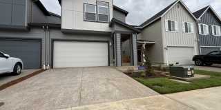 Charming 3 Bed 2.5 Bath Tualatin Home with Fenced Yard & 2-Car Garage! Gallery 1