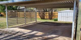 Remodeled 3 bedroom 2 bathroom house with 2 car garage and fenced yard Gallery 26