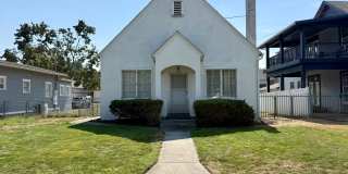Charming 3-Bedroom Home with Fenced Yard & Basement Storage Gallery 1