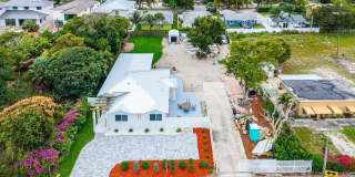 202 SE 4th Street Gallery 21