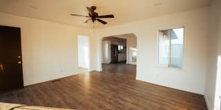 232 E Marengo Ave Gallery 1