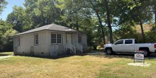615 Taylor Drive Gallery 1