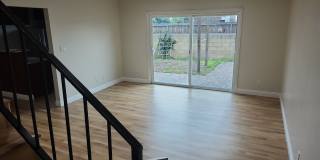 Large Condo in Claremont Gallery 29