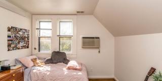 212 East William Street Gallery 10