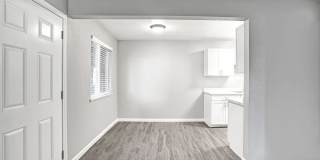 The Henley Apartment Homes Gallery 28