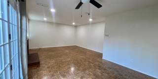 Great Townhome in the Pocket area close to everything! Gallery 12