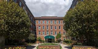 111 7th Street unit: 202 Gallery 1