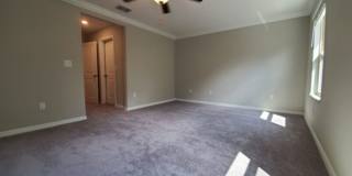 Inviting 2 Bedroom Townhome | Ideal Location & Functional Layout Gallery 8