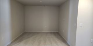 Spacious 3BR, 2 Car Garage Townhome in Raleigh Gallery 16