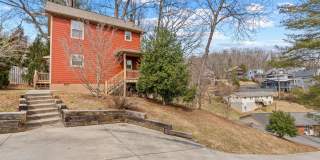 House in Kenilworth - Beautifully Refreshed! Gallery 4