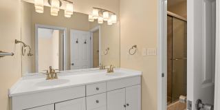 3563 NARRAGANSETT Avenue Gallery 20
