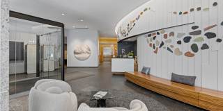 Radian Gallery 21
