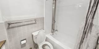 735 St. Clair Apartments Gallery 5