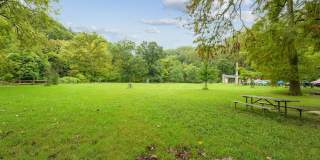 3801 Connecticut Gallery 32