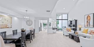 2442 Windsor Way Court Gallery 2