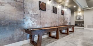 Zenith Gallery 32