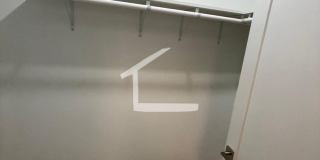 Huge 3 bed in Washington square Gallery 7