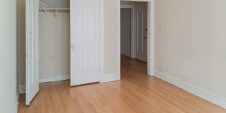 2200 W Foster Ave Gallery 11