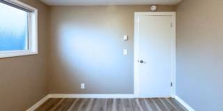 1117-B West 6th Avenue Gallery 27