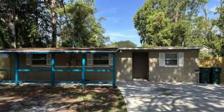1824 S BROOKVIEW Drive S 1824 S BROOKVIEW Drive S Gallery 1